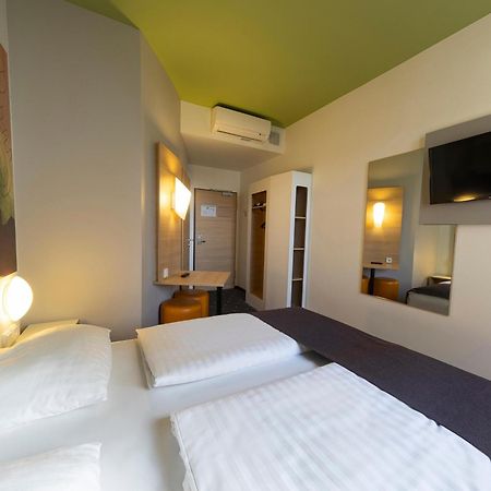 B&B Hotel Weimar Bagian luar foto